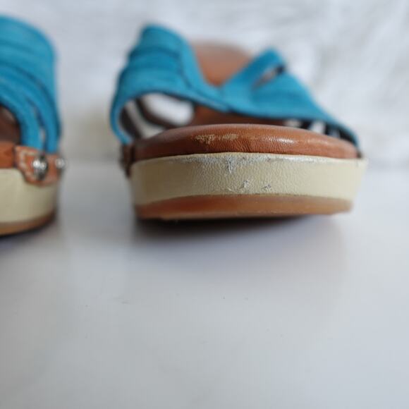 Clarks Y2K Clio Teal Blue Suede Slip-on Tan Leather Wooden High Heels - Picture 7 of 13